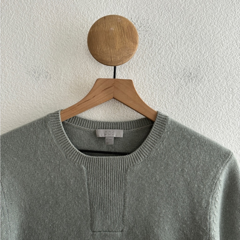 COS Cashmere Sweater - Picture 2 of 12